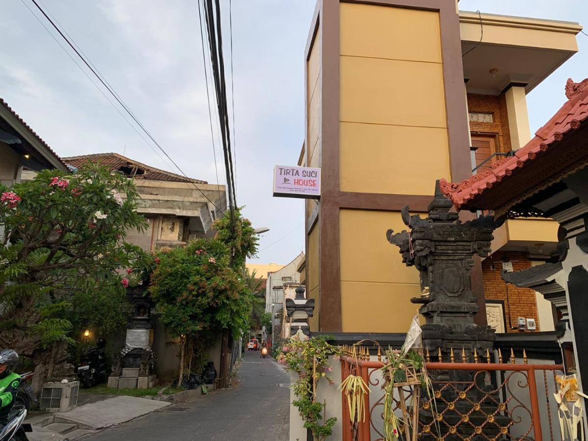Tirtasuci House 호텔 꾸따 외부 사진